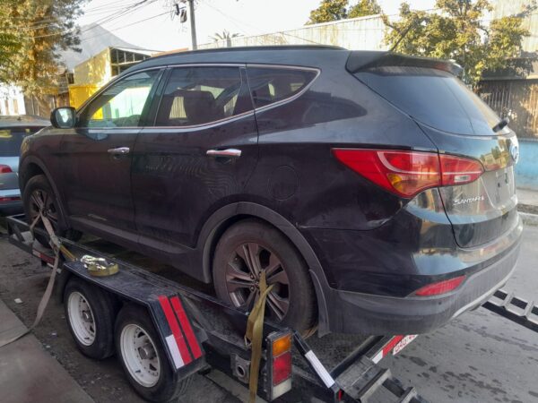 Hyunday Santa de año 2013 Modelo gls motor 2.4 - Imagen 2